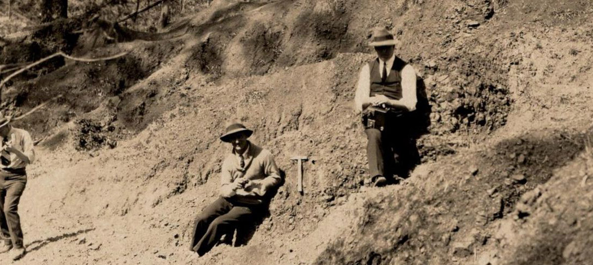 Fernvale, south east Queensland, 1930. Left, Prof. HC Richards and WH Bryan MC  (right).